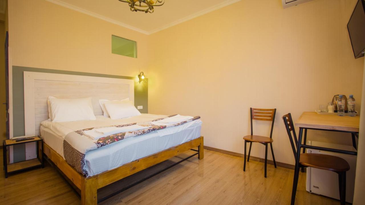 Wine Symphony Boutique Hotel 第比利斯 外观 照片