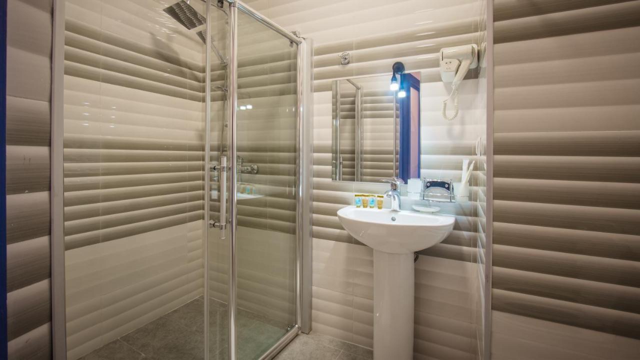 Wine Symphony Boutique Hotel 第比利斯 外观 照片