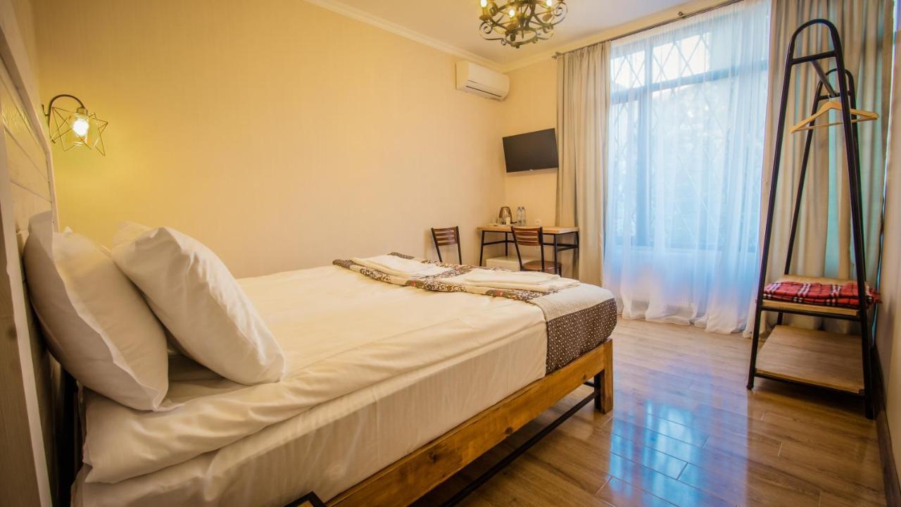 Wine Symphony Boutique Hotel 第比利斯 外观 照片